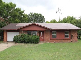 1320 S Hitchite Ave, Wewoka, OK 74884