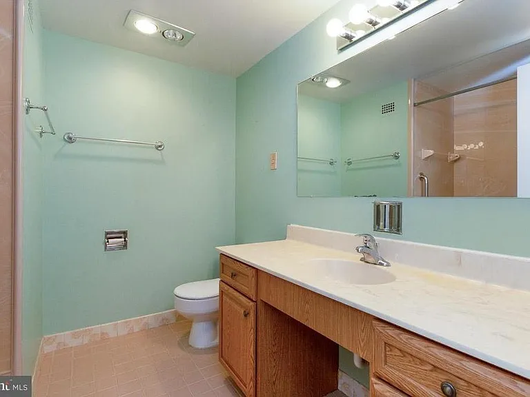 3701 S George Mason Dr #1702N — Photo 13
