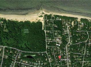 Oakland Ave, Rocky point, NY 11778
