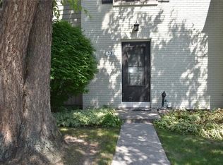 23 Village Trl, Honeoye Falls, NY 14472