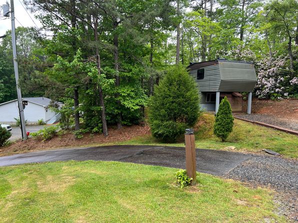 (undisclosed Address)