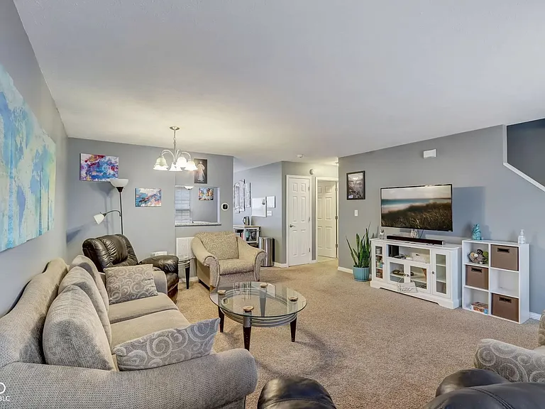 3083 Armory Dr — Photo 26