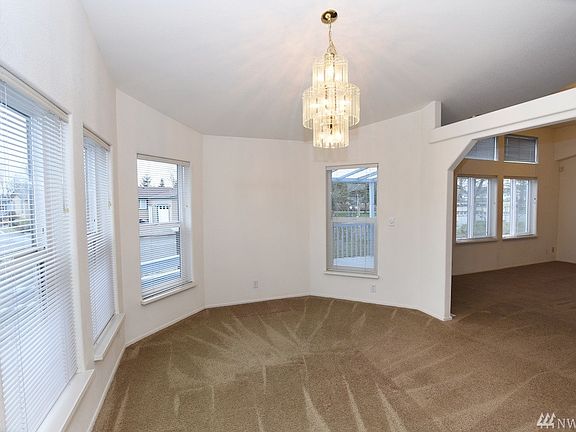 5th image of 14727 43rd Ave NE Unit 1
