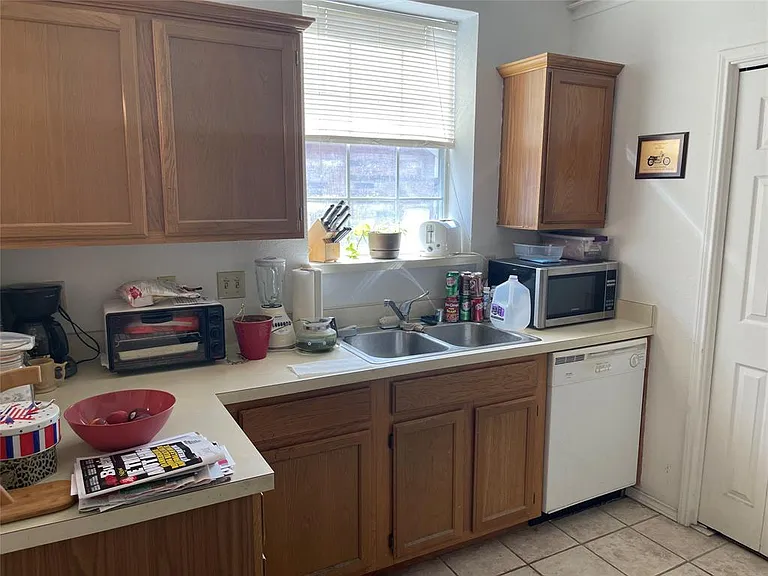 1330 Overlook Dr — Photo 18