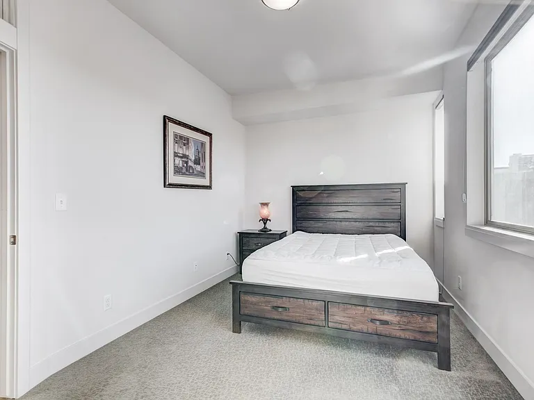 2103 W 32nd Ave #8 — Photo 27