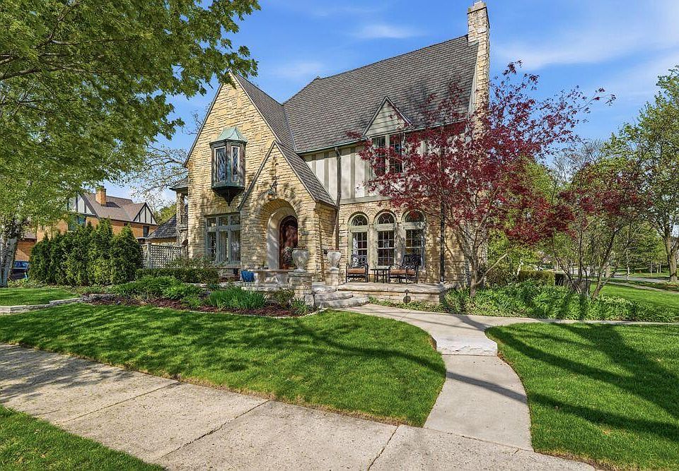 1st image of 4604 N Murray AVENUE