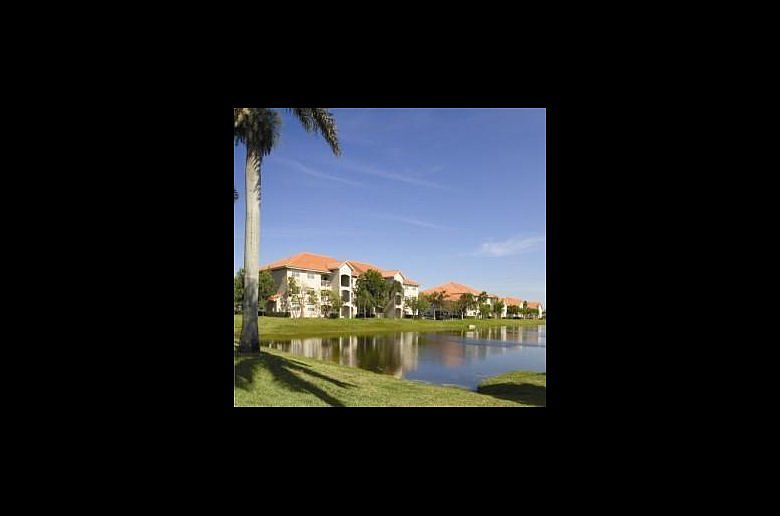 2nd image of 160 SW 117th Ter APT 201