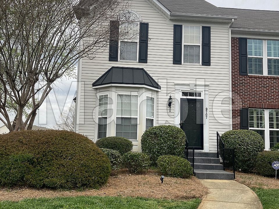 1st image of 4707 Mallard Glen Dr