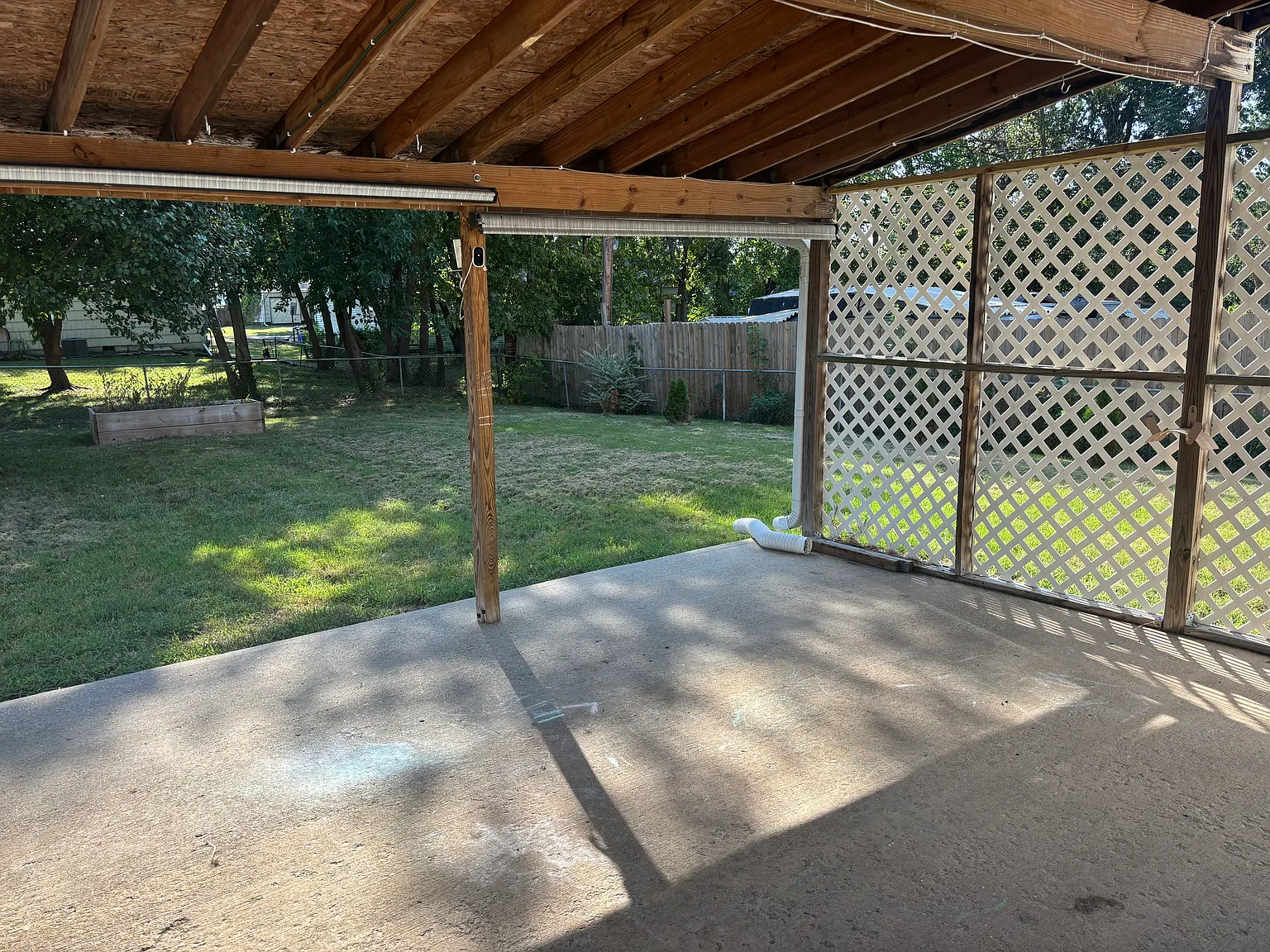 2 bed, 768 sqft, $1,995 — Photo 3