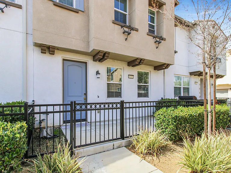 40213 Calle Real — Photo 24