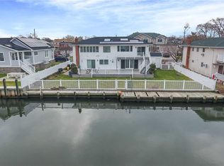 64 Beach Rd, Massapequa, NY 11758