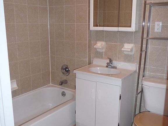 3rd image of 23-11 37th St #6