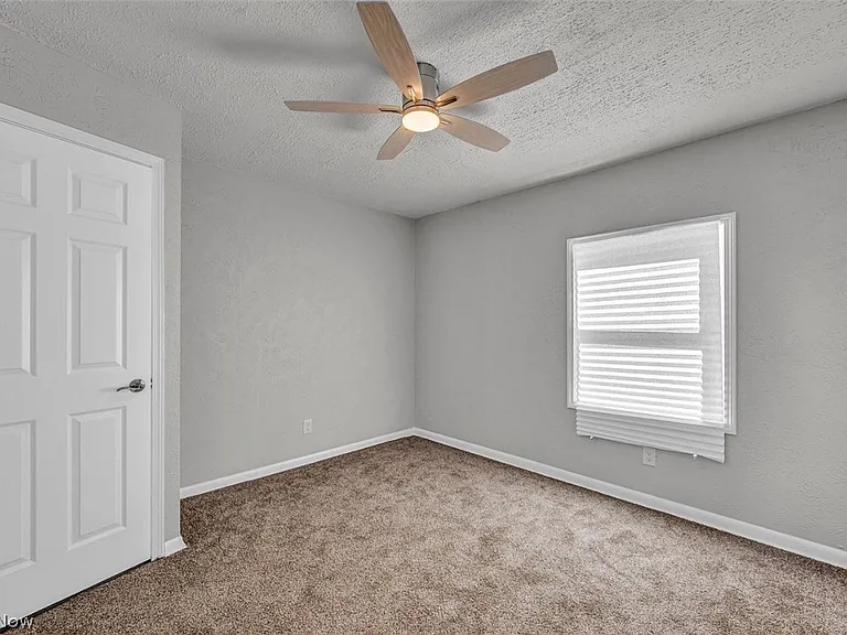 12508 Sobieski Ave — Photo 31