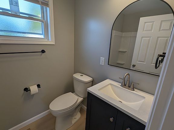 5th image of 539 Maplewood Dr