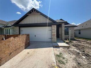 2215 Amber Ct, Bryan, TX 77807