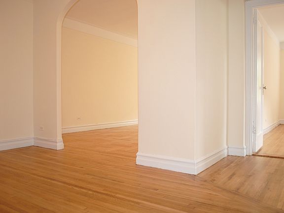 2nd image of 11701 Park Ln S APT A5f