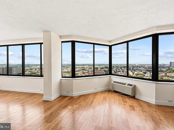 2001 Hamilton St Penthouse P501, Philadelphia, PA 19130