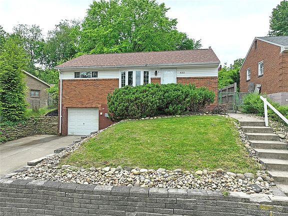 3rd image of 433 Ridgemont Dr