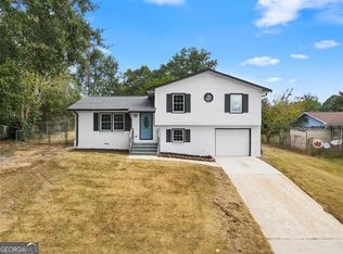 2436 Wood Valley Dr, Morrow, GA 30260