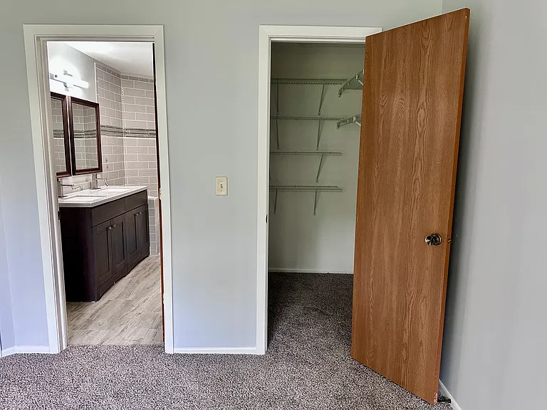 1200 Churchill Ct — Photo 14