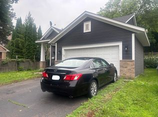 116 Page St W, Saint Paul, MN 55107