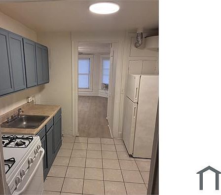 3rd image of 4001 Derby Manor Dr #1D
