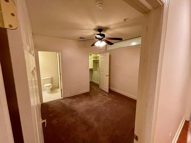 6 Strawberry St — Photo 11