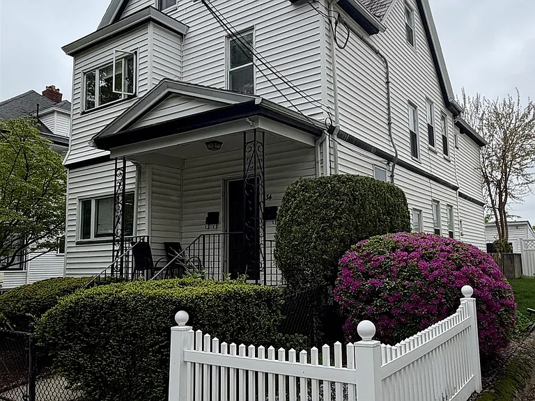 34 Preston Rd — Photo 14