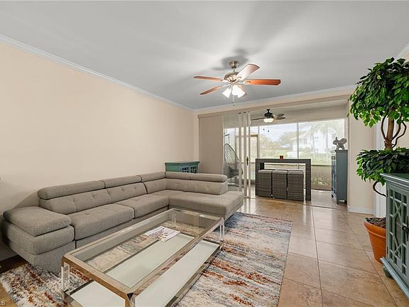 3rd image of 5045 Cedar Springs Dr APT 103