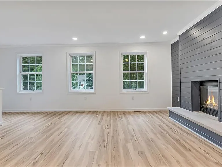 2704 Starlight Ter — Photo 28