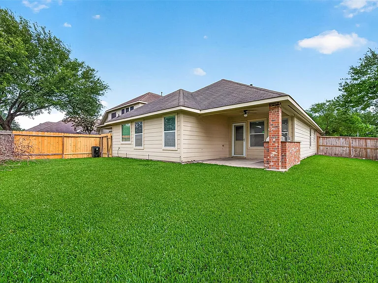 6030 Wildbriar Ln — Photo 48
