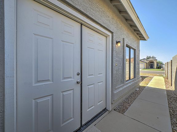 4th image of 4029 N 89th Ave