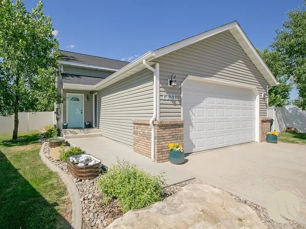1321 Mirror Lake Ln, Billings, MT 59105
