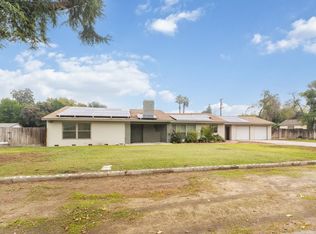 935 S Park Circle Dr, Fresno, CA 93727