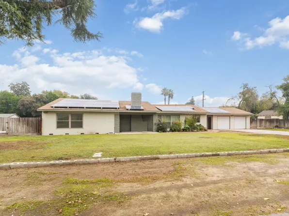 935 S Park Circle Dr, Fresno, CA 93727