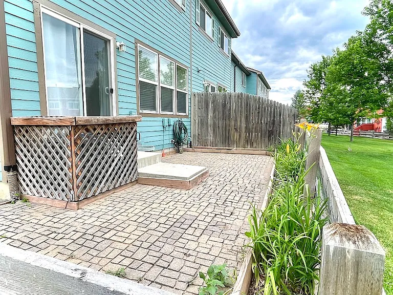 368 Smith Cir — Photo 17