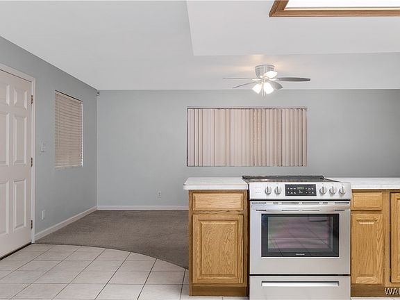 3rd image of 1394 Lincoln Lane