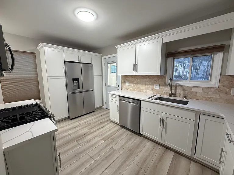 156 E Henrietta Rd — Photo 15