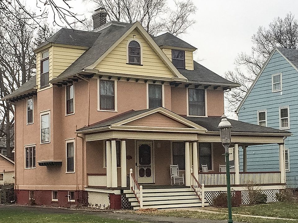 1st image of 350 Turrell Ave
