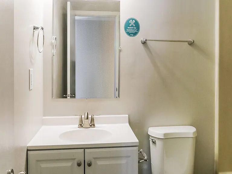 4448 Charlotte Rd — Photo 9