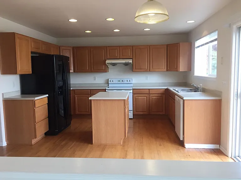 923 Grays Peak Dr — Photo 23
