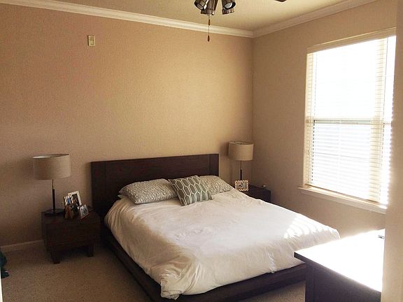 2nd image of 1711 Old Spanish Trl APT 430