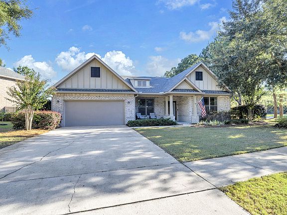 2nd image of 18 Canopy Cv