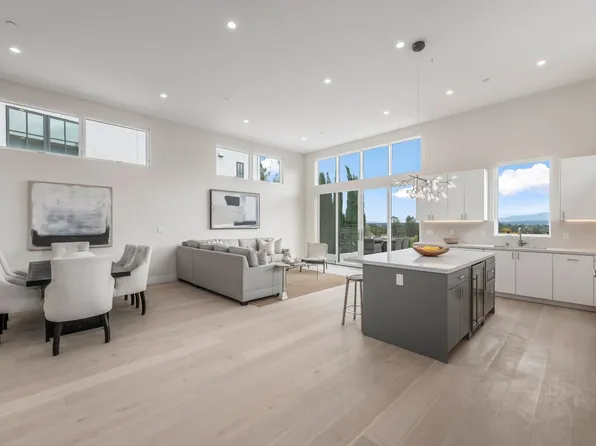 21 Highland Ave, San Carlos, CA 94070