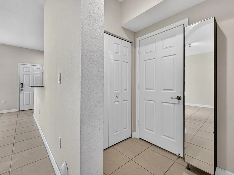17094 SW 95th Ter — Photo 32