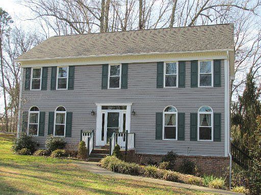 1st image of 9511 Ravenwood Cir