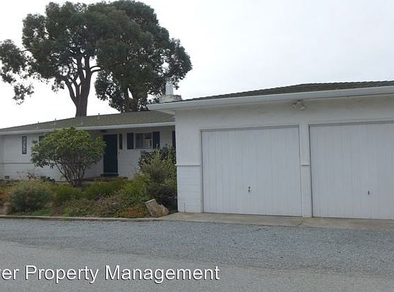 3rd image of 818 Cresta Vista Way
