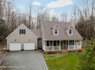 606 Braden Rd, Greenfield Park, NY 12435