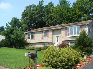 3 Bayberry Dr, Holyoke, MA 01040