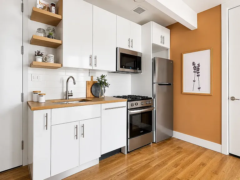 47 Withers St #4F — Photo 2